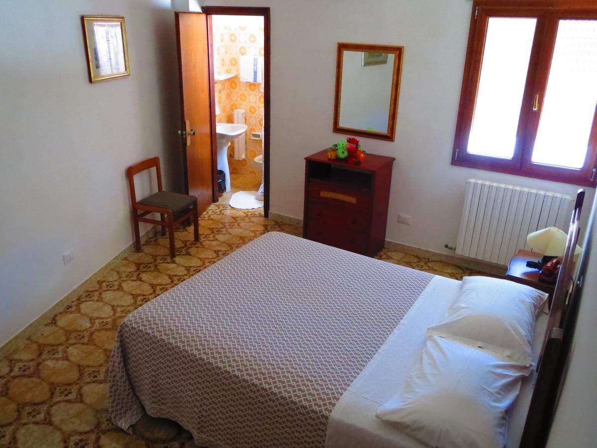 Hotel Vantaggiato Tricase Buitenkant foto